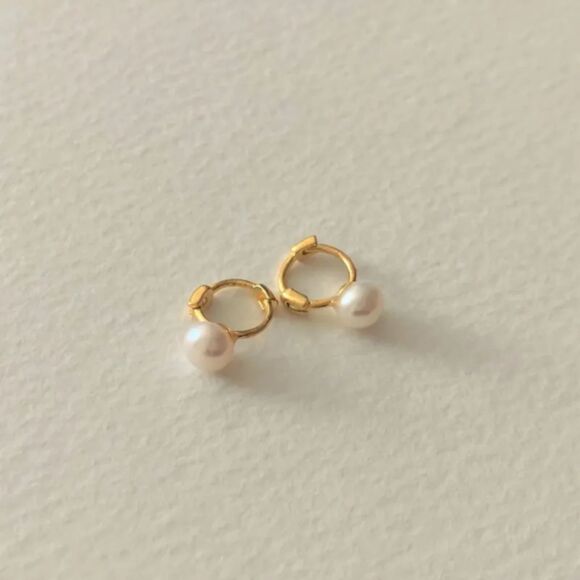Pearl Hoop Earrings, Freshwater Pearl Huggies, Tiny Hoop Earrings Small Hoops - Picture 1 of 5